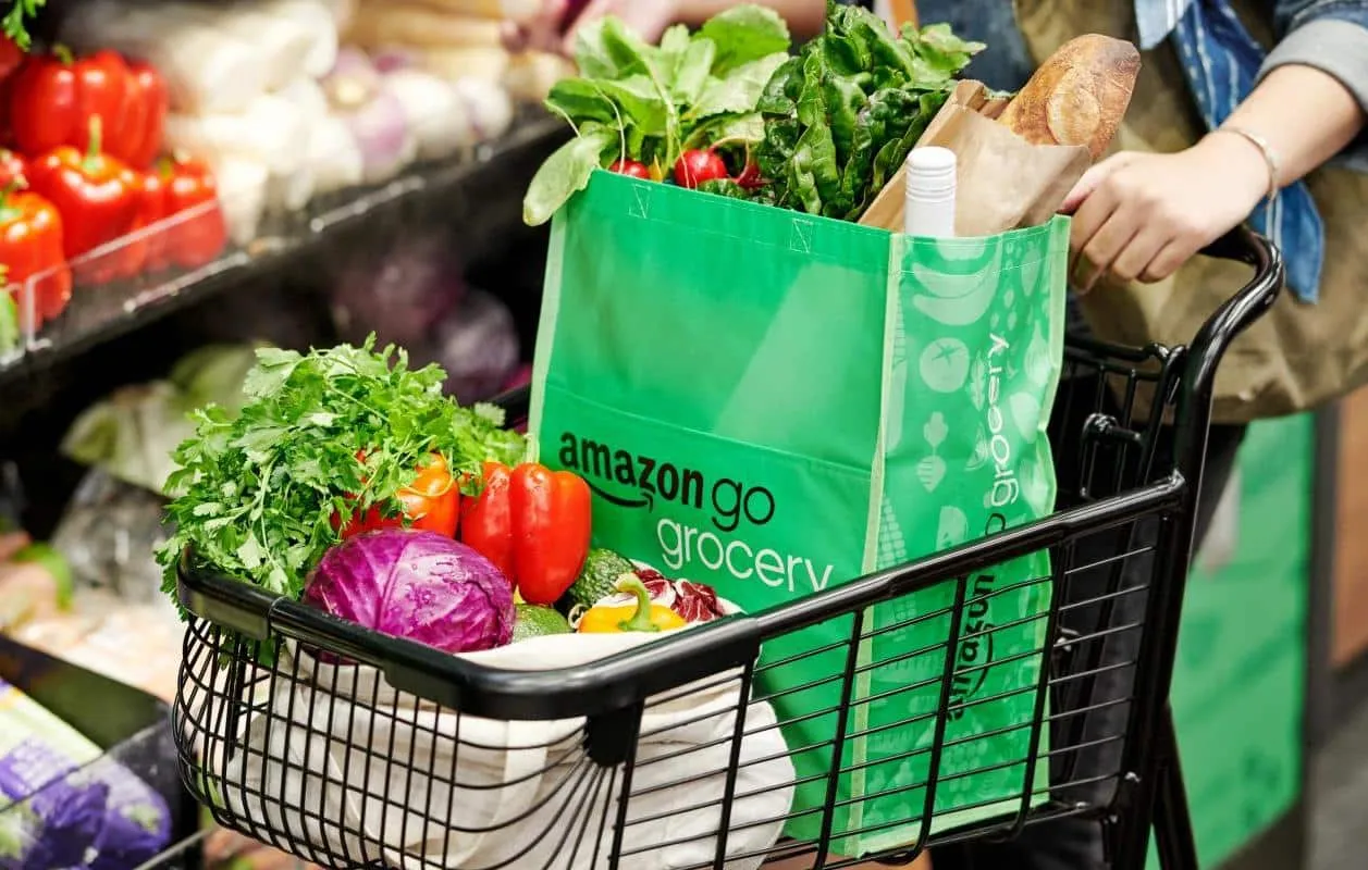 Grocery: nos EUA, Amazon verá aumento de 8,9% nas vendas de alimentos e mercearia este ano