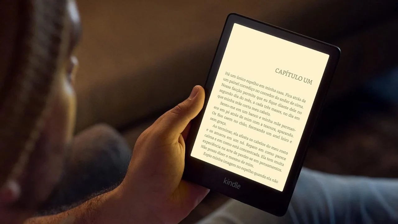 Como a Amazon usa os livros digitais para contar histórias sobre novas formas de ler