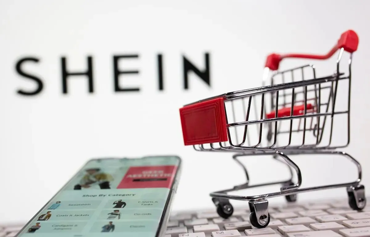 Na União Europeia, Shein encara regras mais rígidas para poder vender online