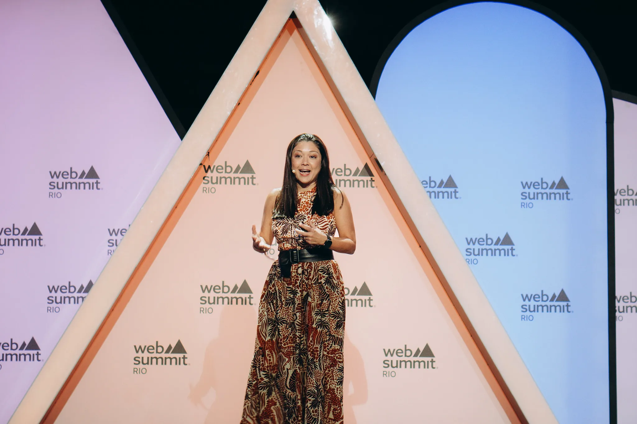 Carolina Nucci, CEO da Women in Business - Kindness driven - Web Summit Rio 2024