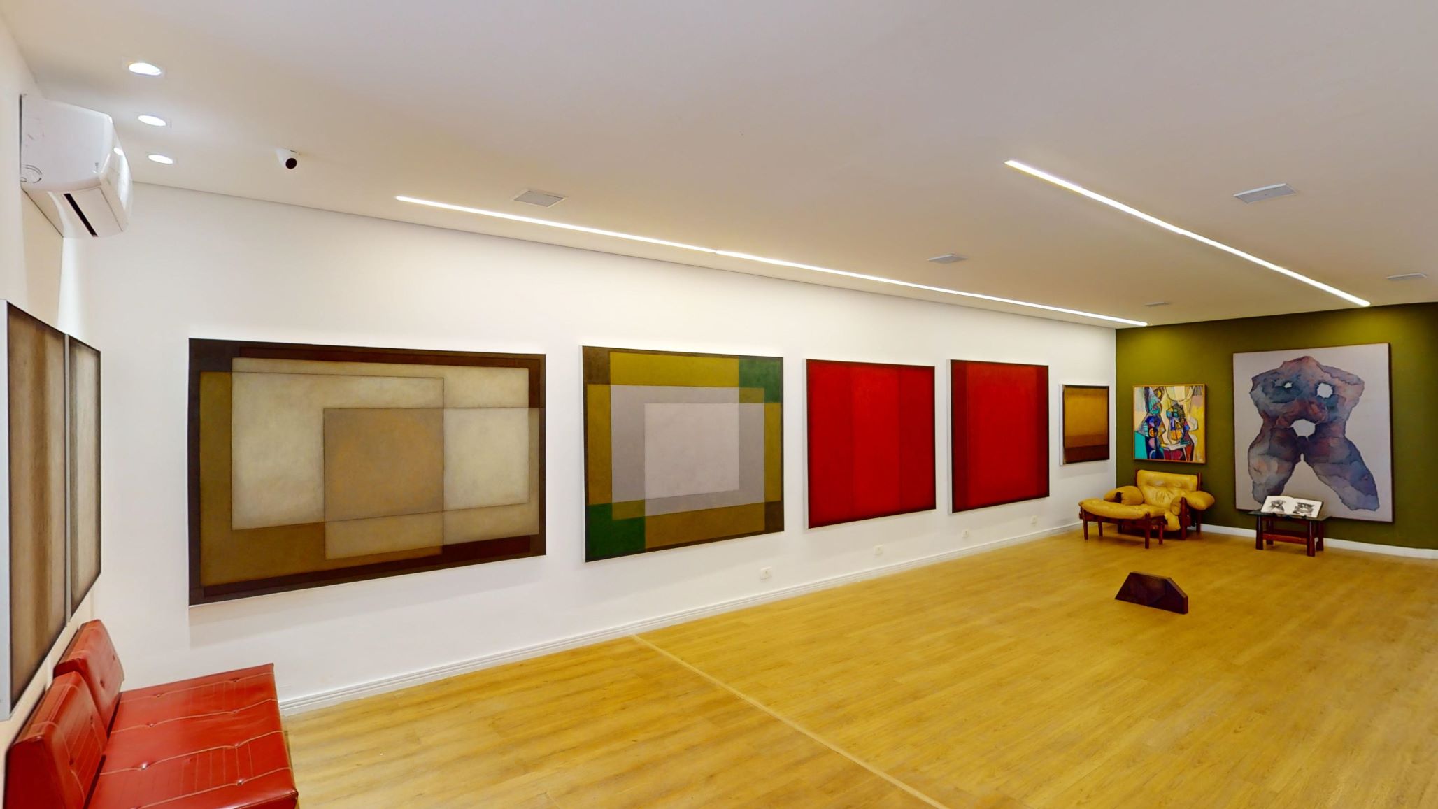 Do primeiro desenho humano à arte digital Blombô, um marketplace de