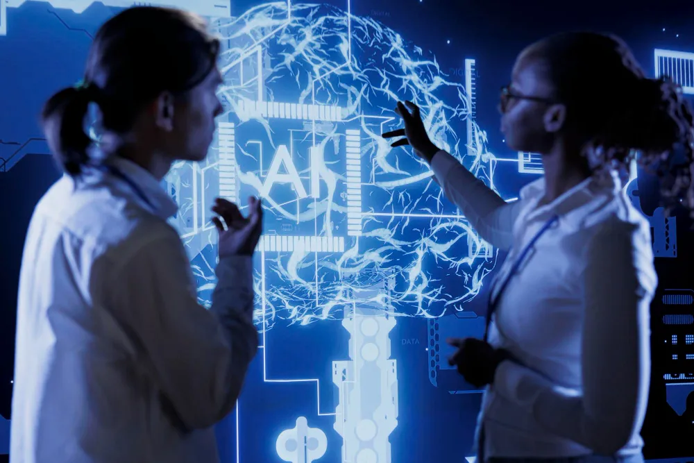 IA e automação no atendimento exigem menos hype e mais estratégia