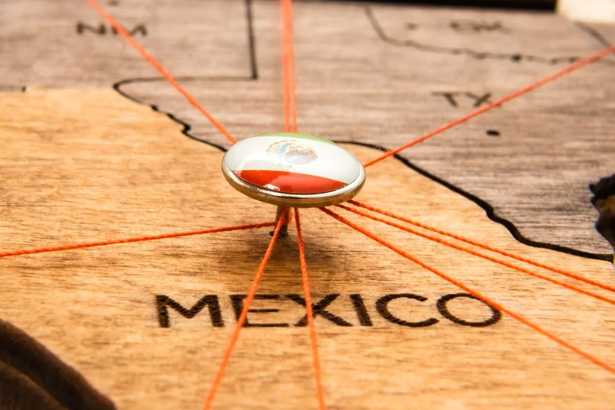 Comércio eletrônico do México deve crescer 25% ao ano até 2027, aponta Nuvei