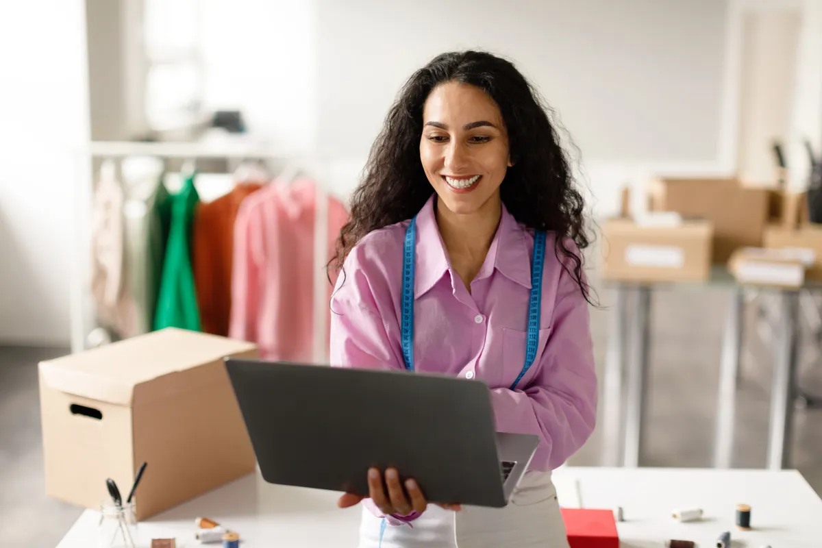 Liquidações impulsionam vendas de PMEs online no início do ano