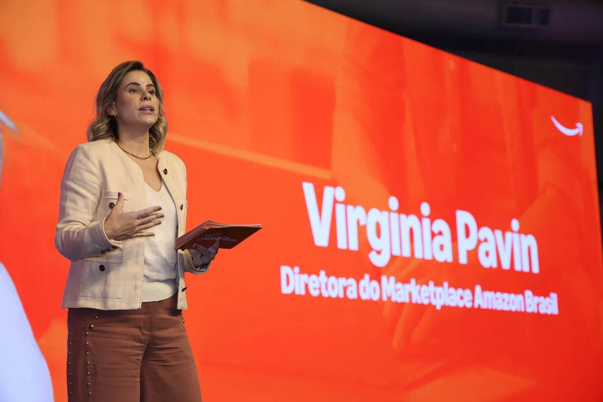 Virginia Pavin, diretora de Marketplace da Amazon Brasil - Amazon Conecta 2025