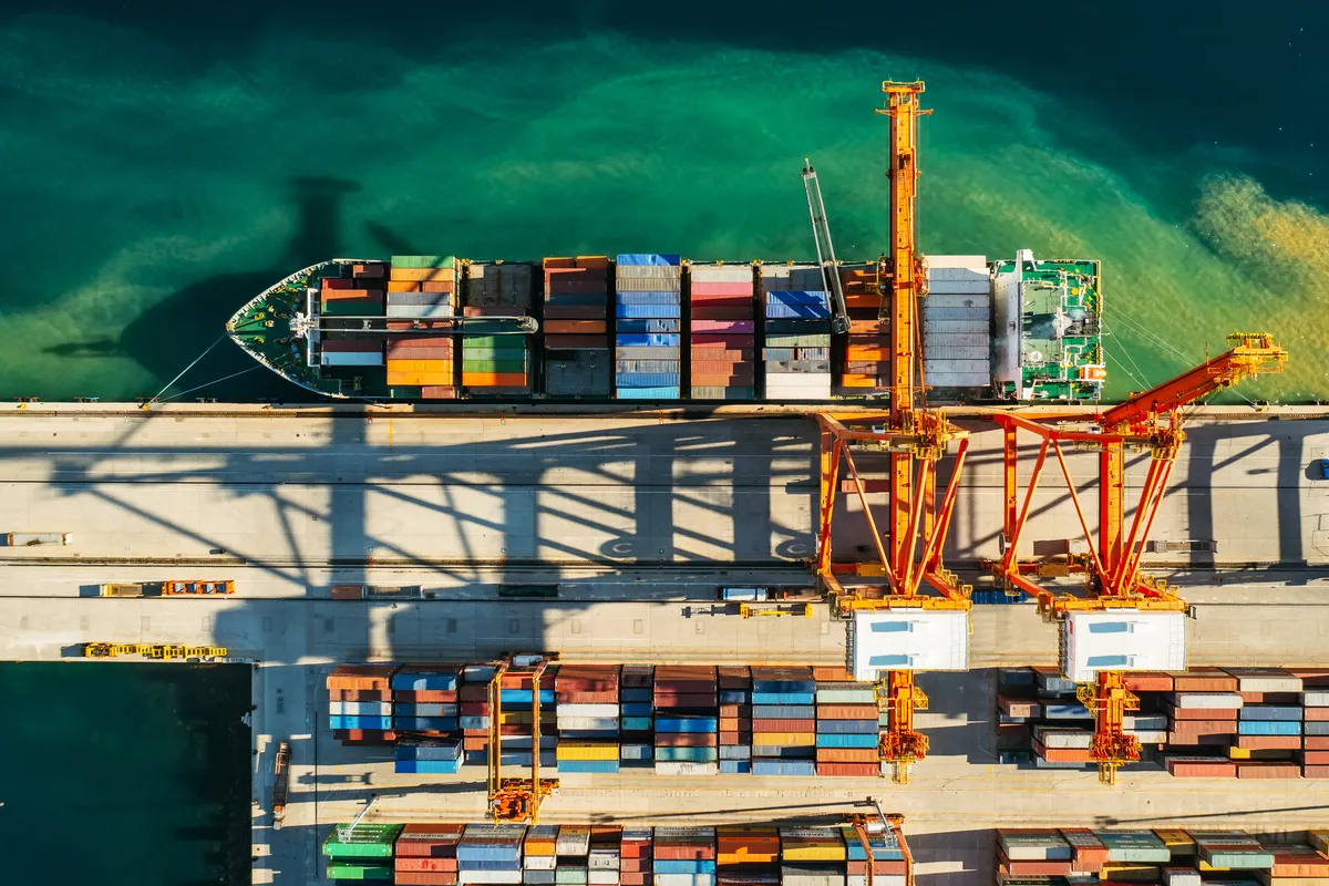 Crise no Oriente Médio acende alerta para varejo e e-commerce brasileiro