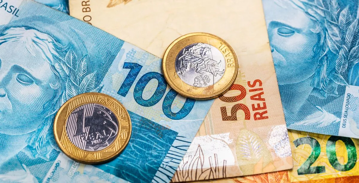 IOF de 3,5% trava compras internacionais e acende alerta no e-commerce global