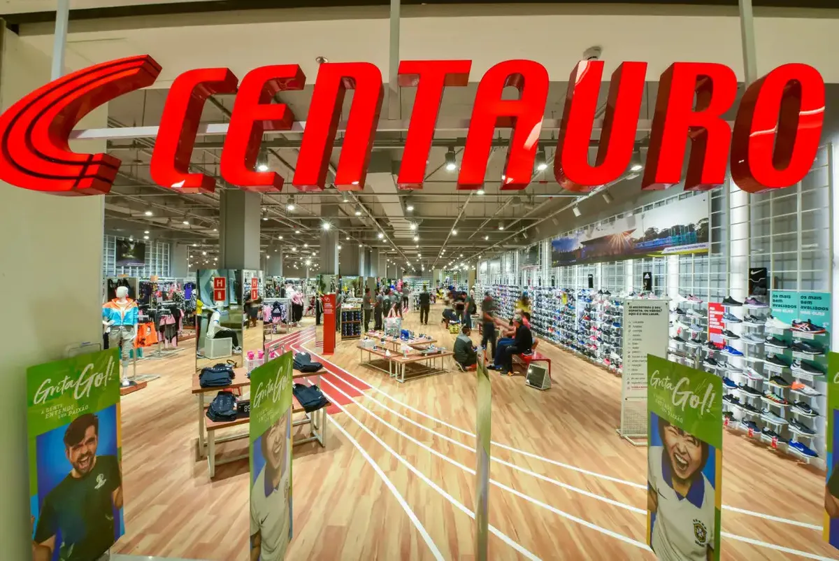 Centauro expõem dados financeiros de clientes com falha no site