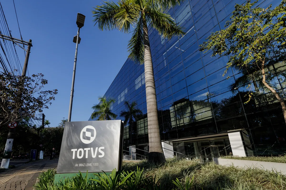TOTVS oficializa compra da Linx por R$ 3,05 bilhões