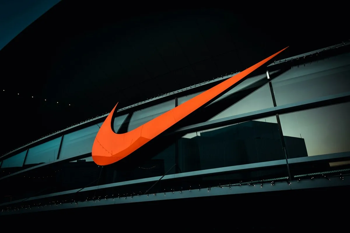 Nike deve reduzir produção na China para evitar tarifas