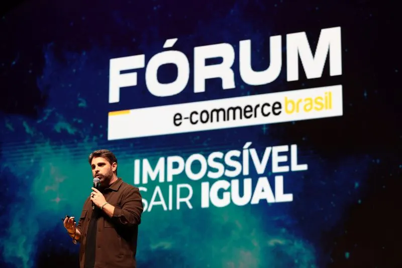 Presidente da WSL enumera estratégias para ganhar vantagem na disputa de atenção pelo seu público