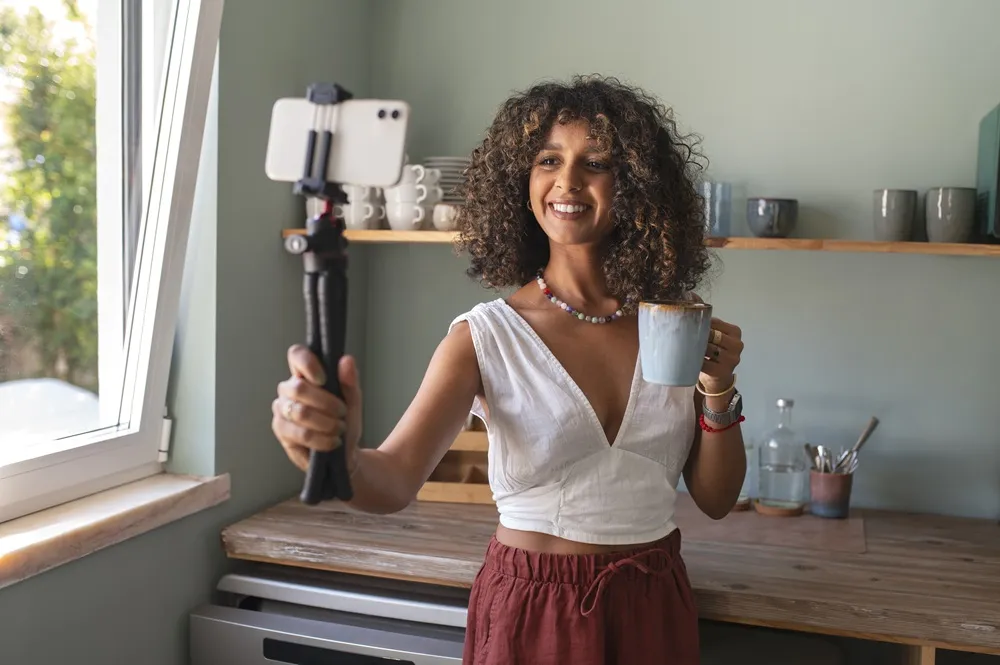 16.867 cliques com uma ativação de stories - por que o influenciador é a nova loja virtual do e-commerce?