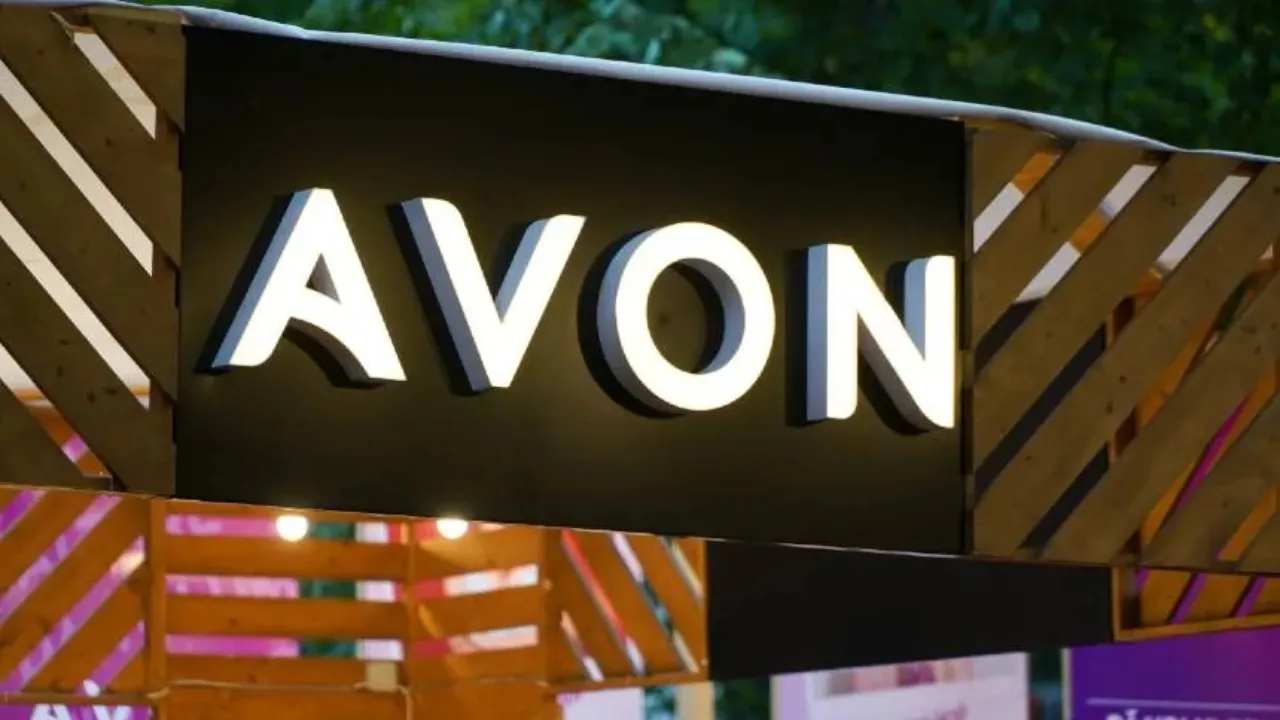 Natura fecha acordo para venda da Avon International