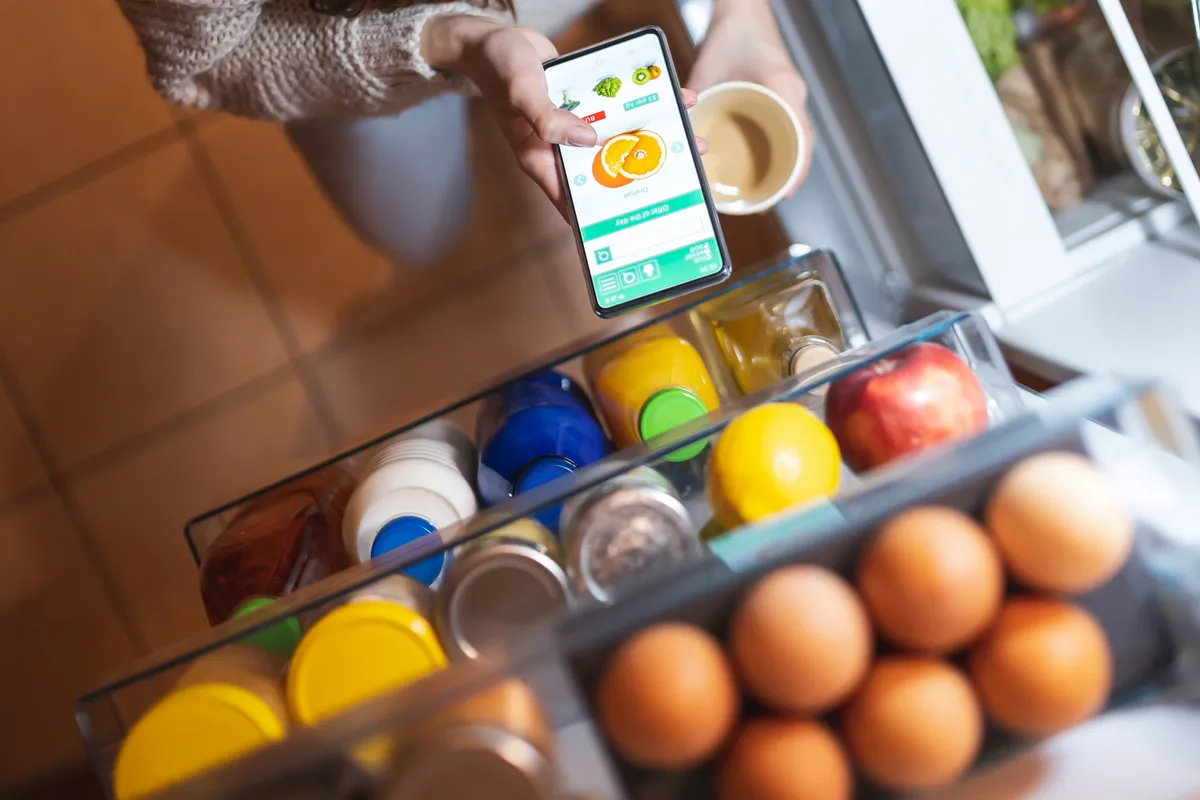 Varejo alimentar no digital envolve novos canais e IA, diz PwC