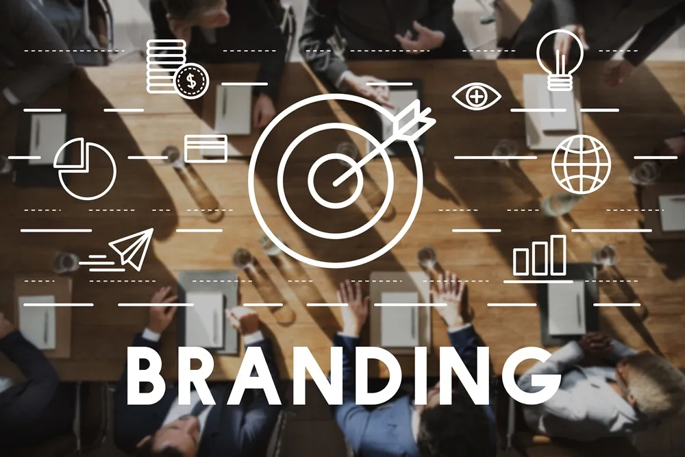Branding em tempos de IA: por que o toque humano segue fundamental