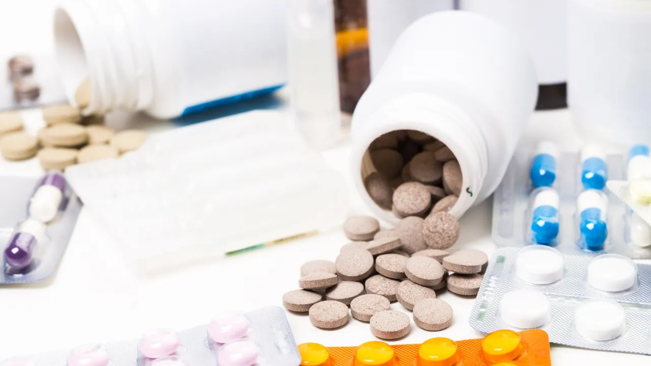 Trump anuncia acordo com Pfizer para reduzir preços de medicamentos nos EUA