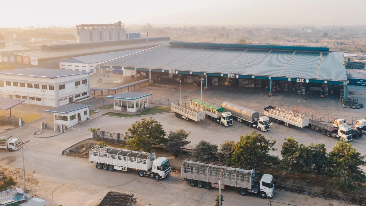 Grandes empresas apostam em Multi CDs e frete personalizado na Black Friday 2025