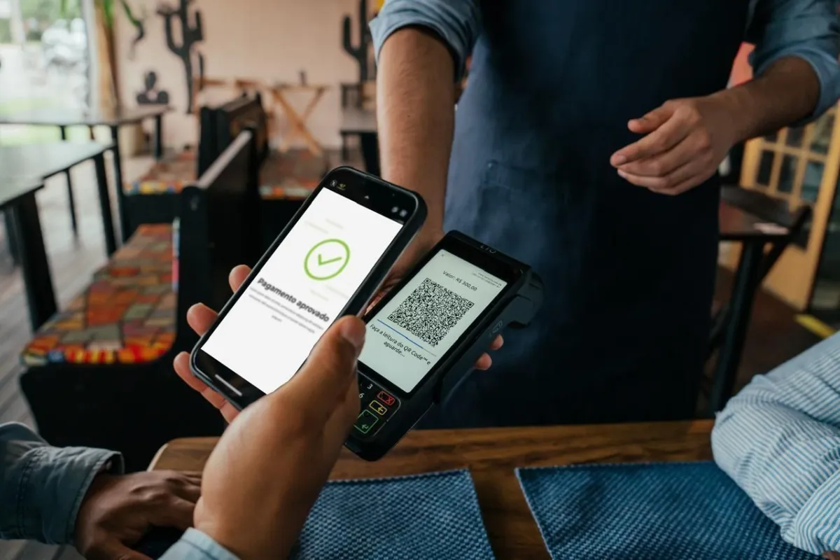 Primeiro semestre registra mais de 72 bilhões de transações financeiras, revela BC