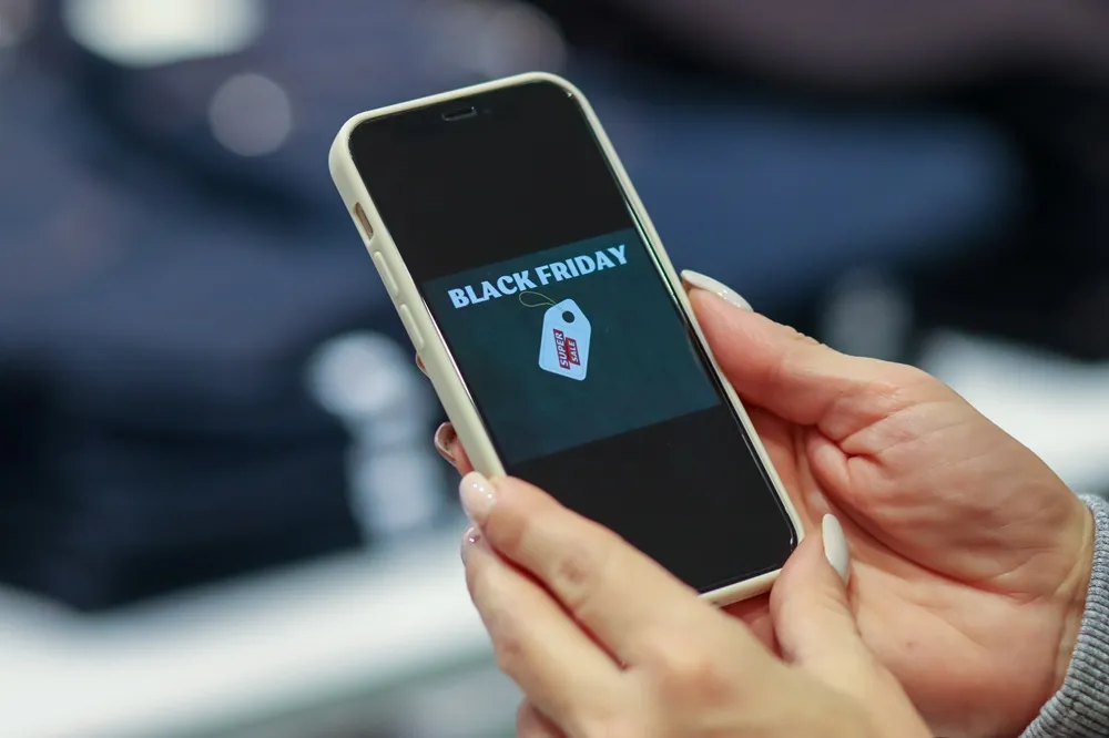 O poder do mobile: como o celular virou o principal ponto de conversão para a pós-Black Friday
